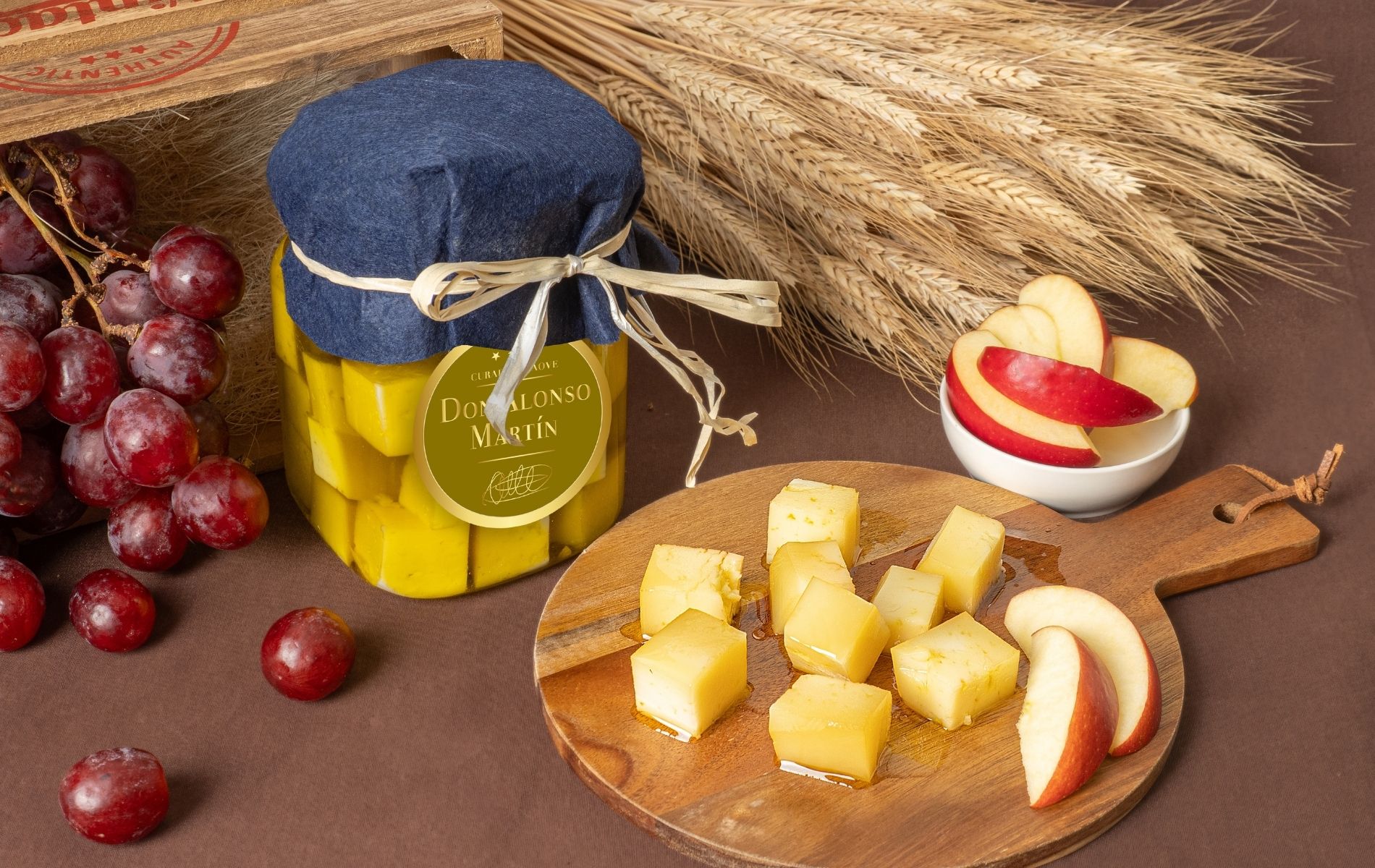 bodegón queso en aceite